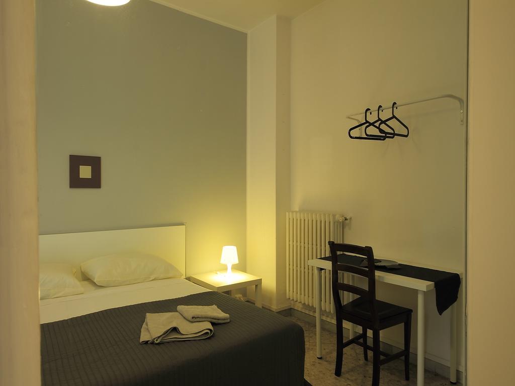 Guest House Stazione Centrale Bari Room photo
