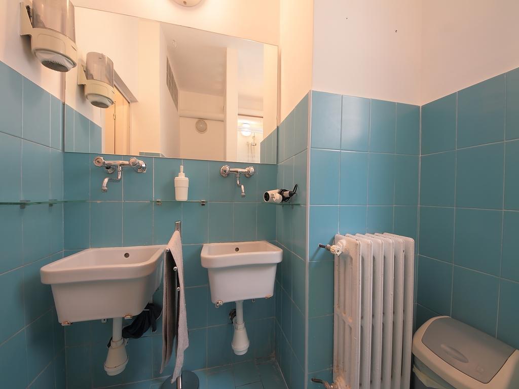 Guest House Stazione Centrale Bari Exterior photo